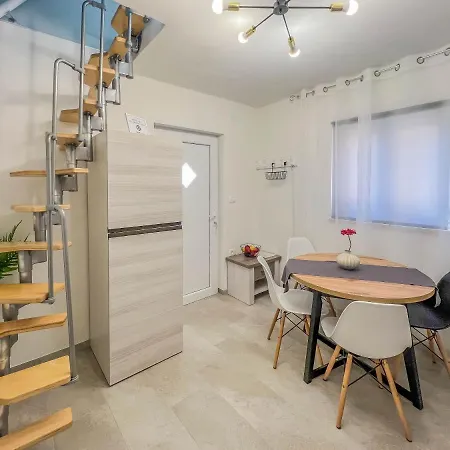 Studio Noemi Apartmán *